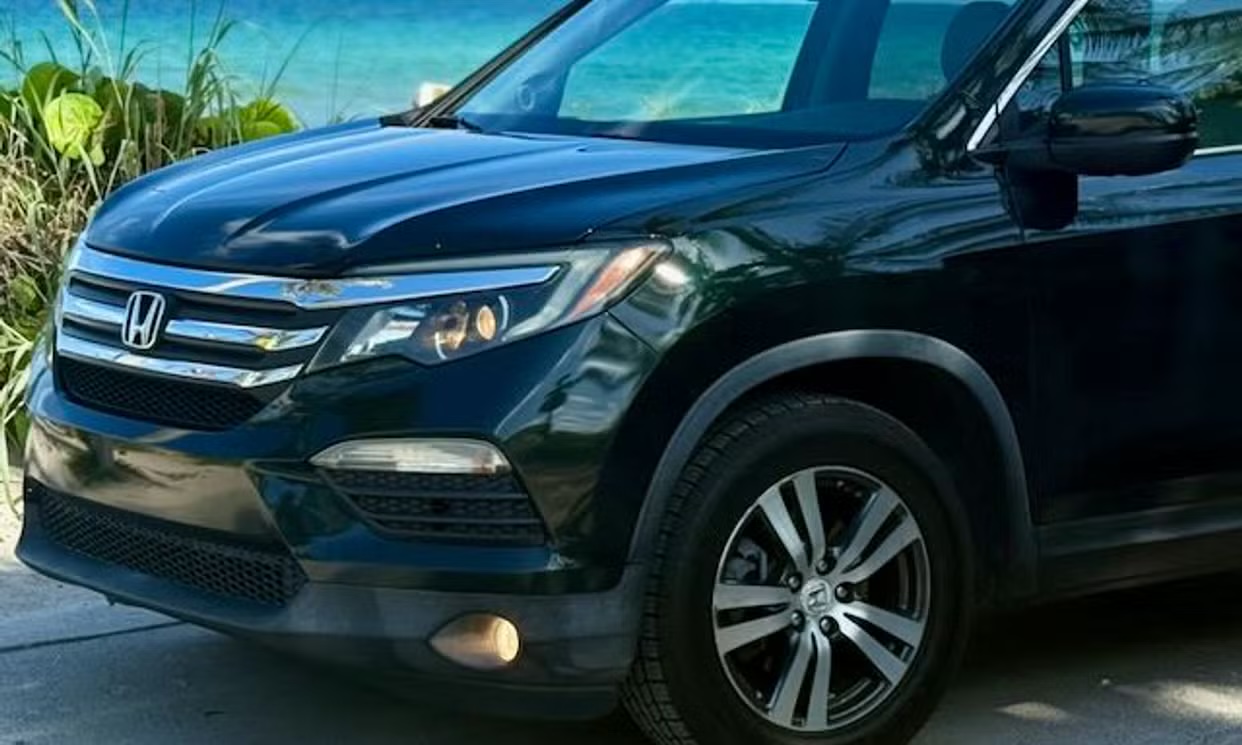 2016 Honda Pilot EX photo 7