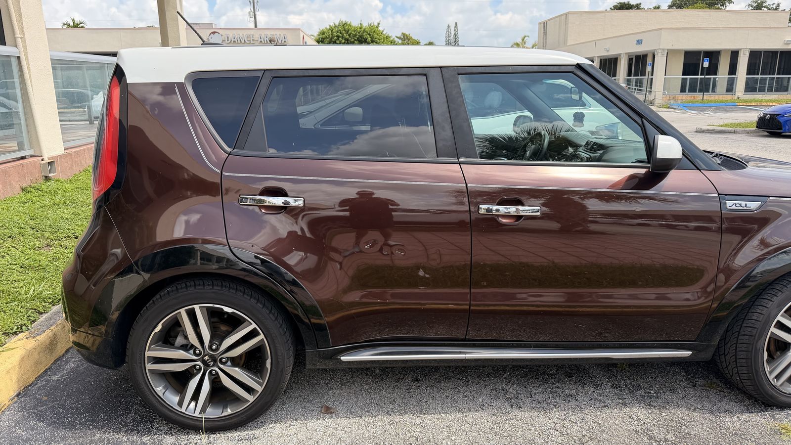 2017 Kia Soul Plus photo 9