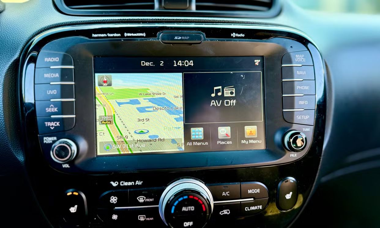 2017 Kia Soul Plus photo 18